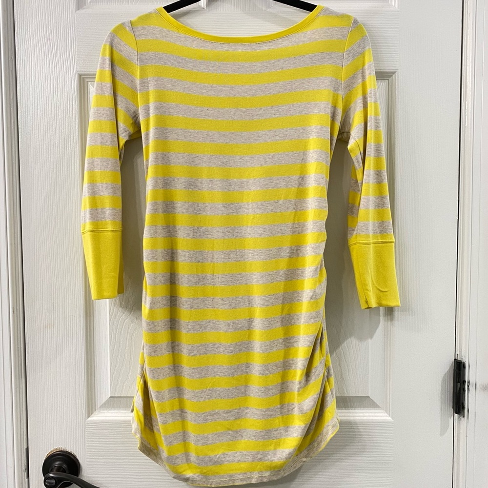 Gap Maternity yellow striped 3/4 sleeve